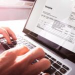 Ηλεκτρονικά τιμολόγια: Νέα εποχή στις συναλλαγές των επιχειρήσεων