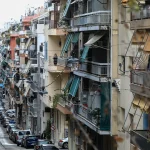 Πολυκατοικίες: Πότε απαιτείται η συναίνεση των συνιδιοκτητών για ανακαίνιση