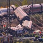 Στο πένθος η Ισπανία από το σιδηροδρομικό δυστύχημα με δεκάδες νεκρούς